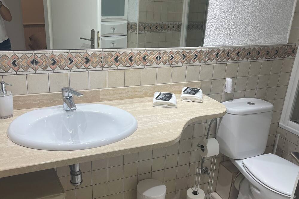 Photo of Bathroom in Escaldes-Engordany