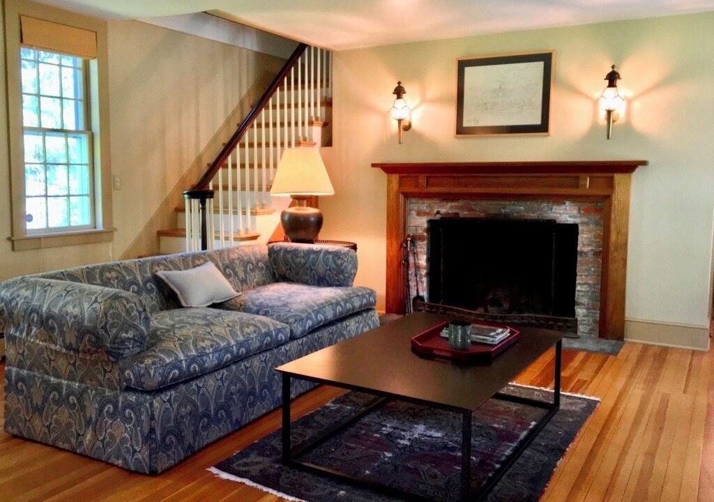 Photo of Livingroom in Winsted