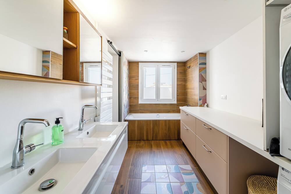 Photo of Kitchen in 7th Arrondissement