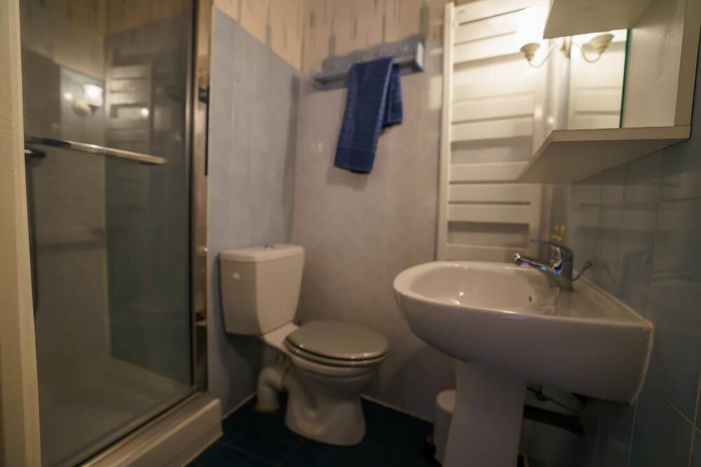 Photo of Bathroom in Hirel