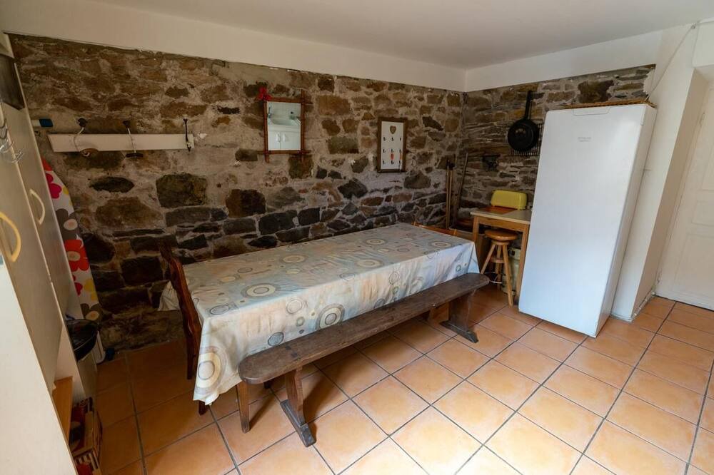 Photo of Bedroom in Hirel