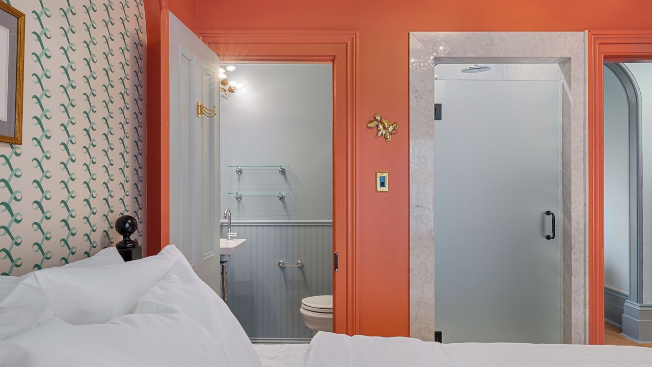 Photo of Bedroom in Gananoque