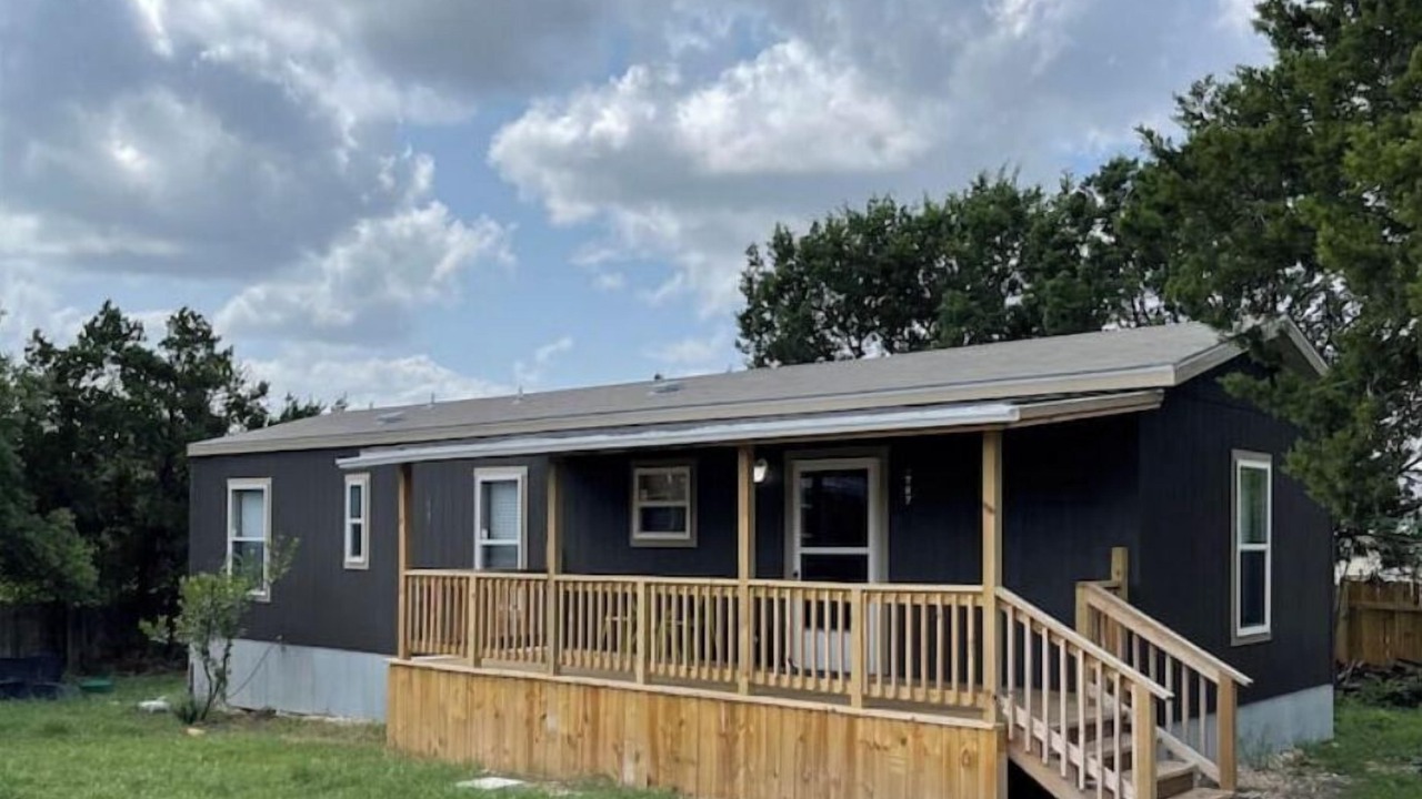 Photo of Outdoor in Cardinal Hills