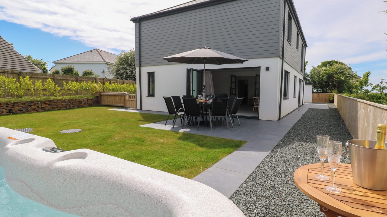 Photo of Outdoor in Connor Downs