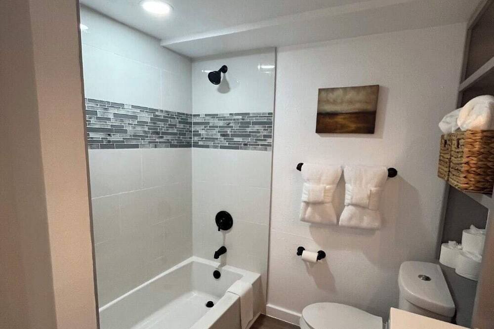 Photo of Bathroom in Del Mar