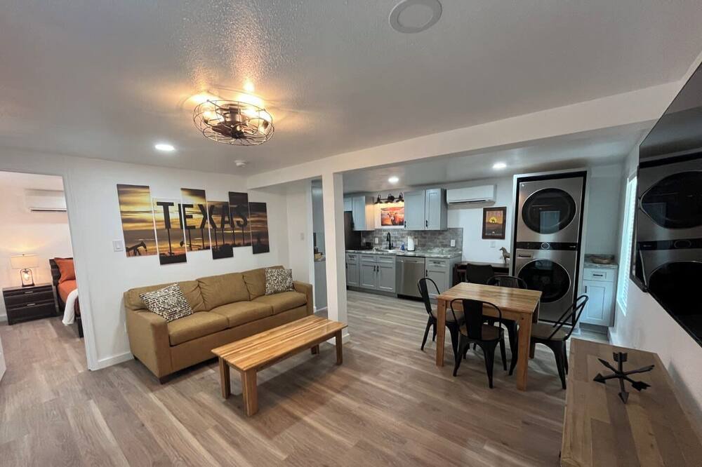 Photo of Bedroom in Del Mar