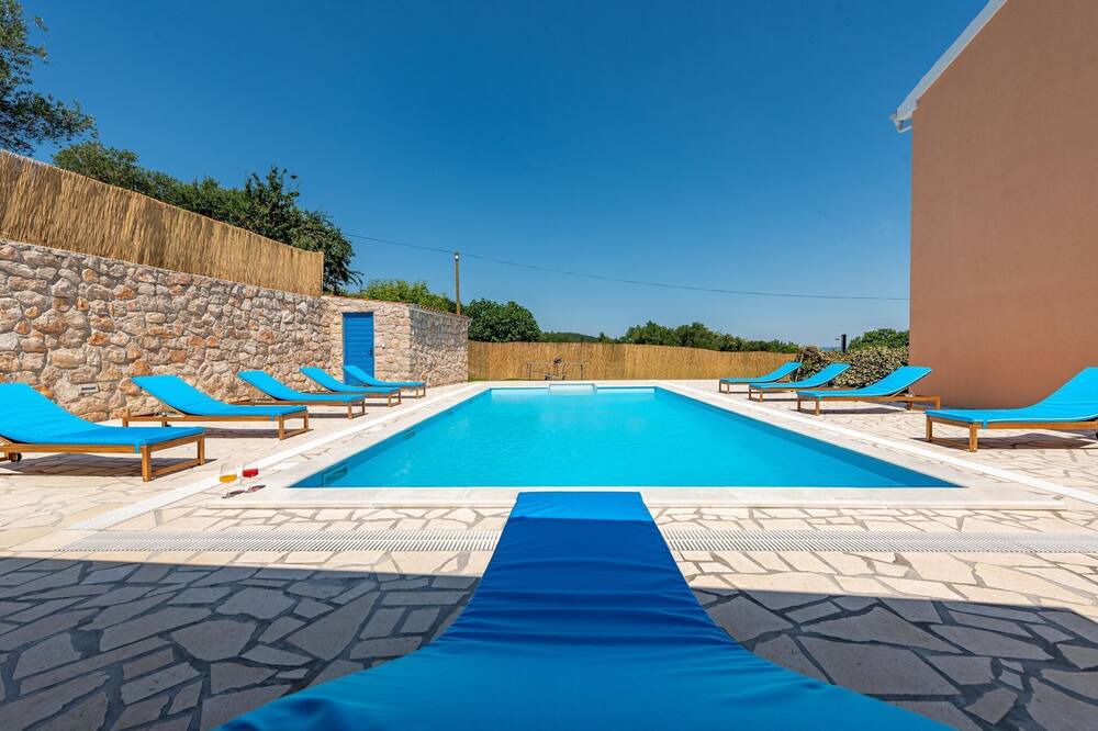 Photo of Outdoor in Mrljane
