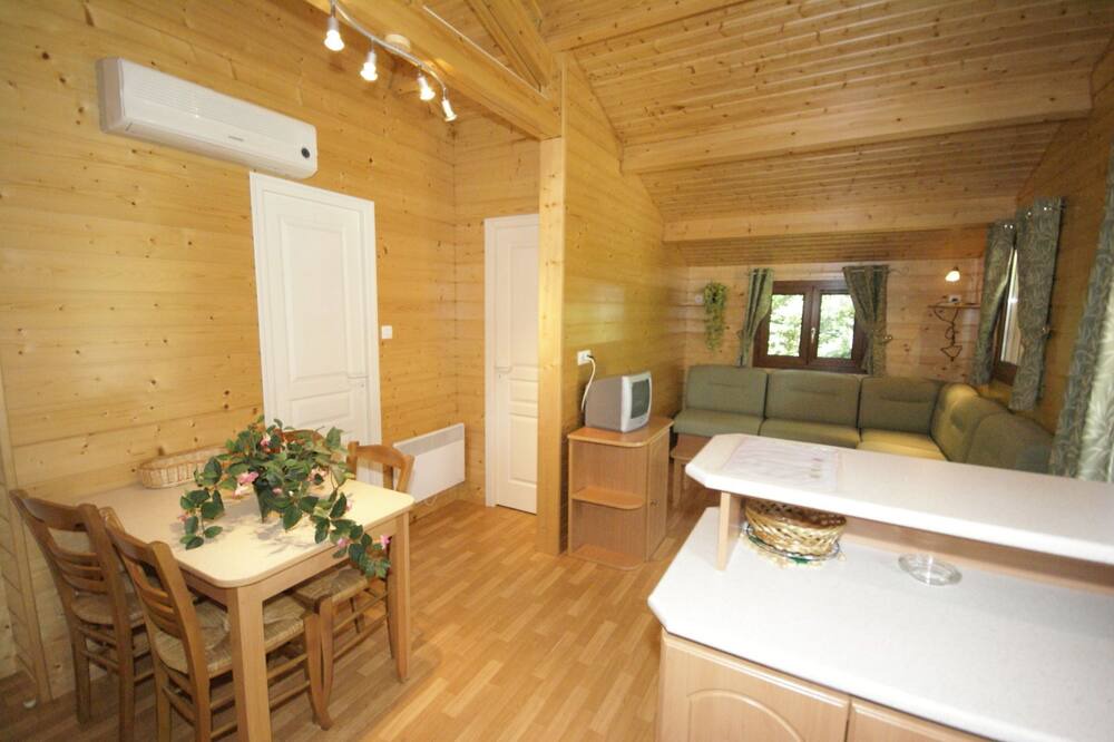 Photo of Livingroom in Fougax-et-Barrineuf