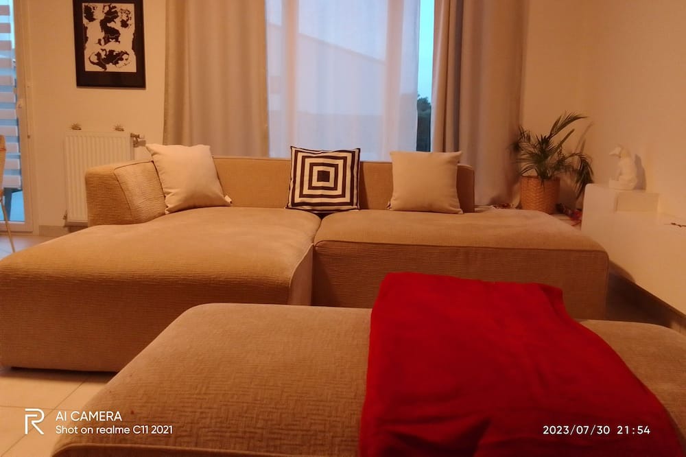 Photo of Livingroom in Aigrefeuille-sur-Maine