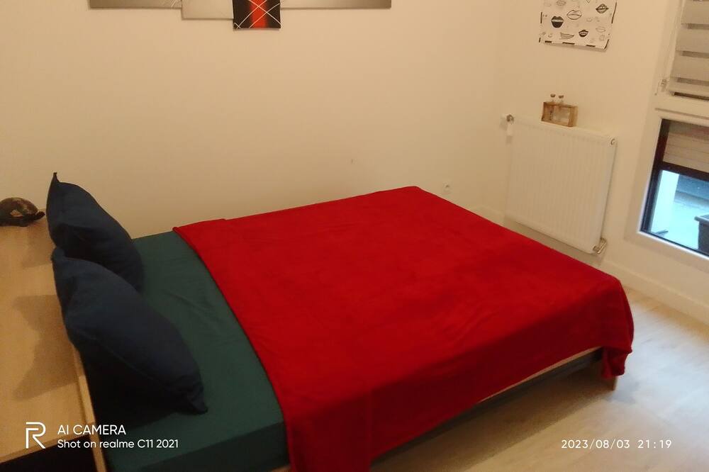 Photo of Bedroom in Aigrefeuille-sur-Maine