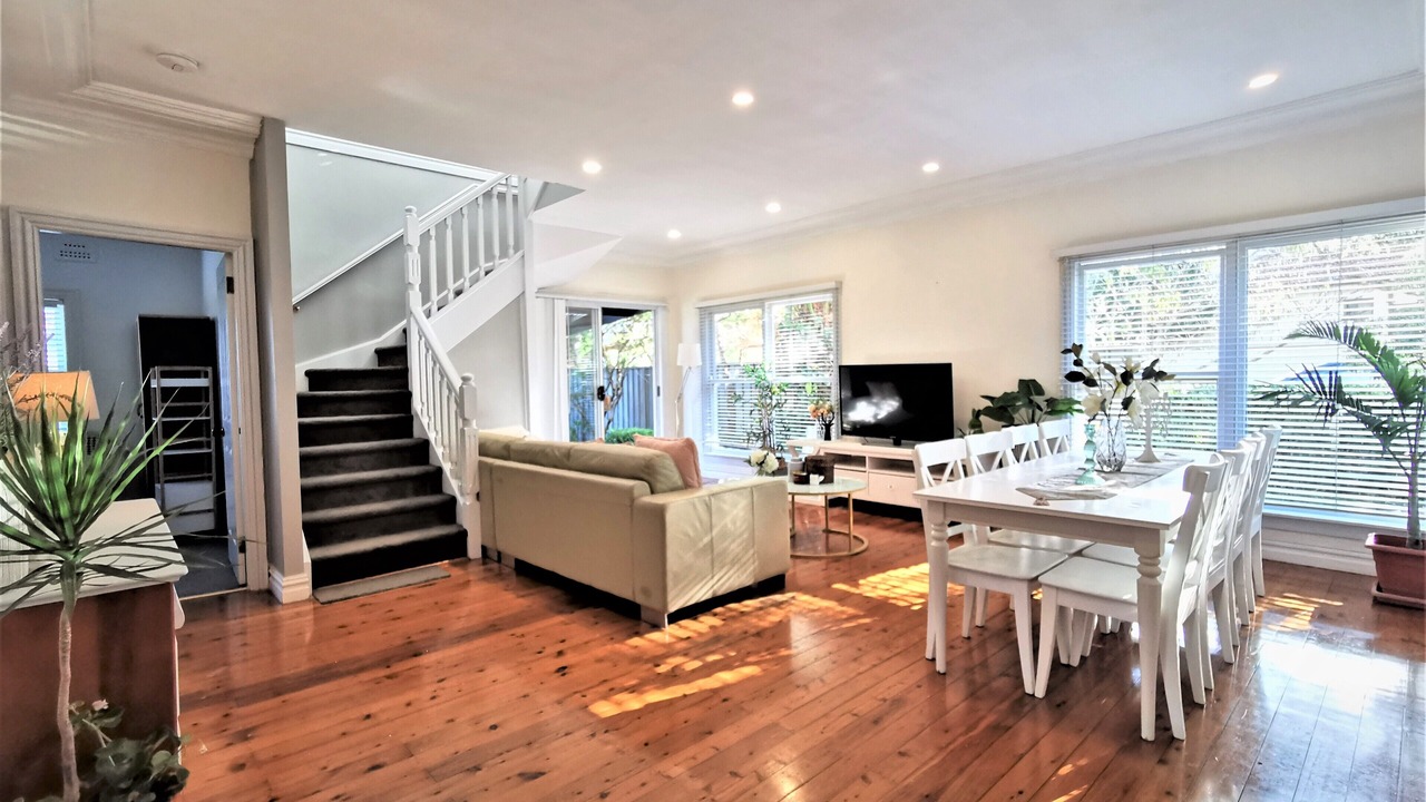 Photo of Others in Miranda