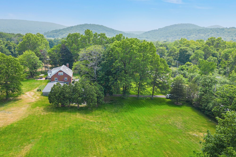 Photo of Outdoor in Monroe