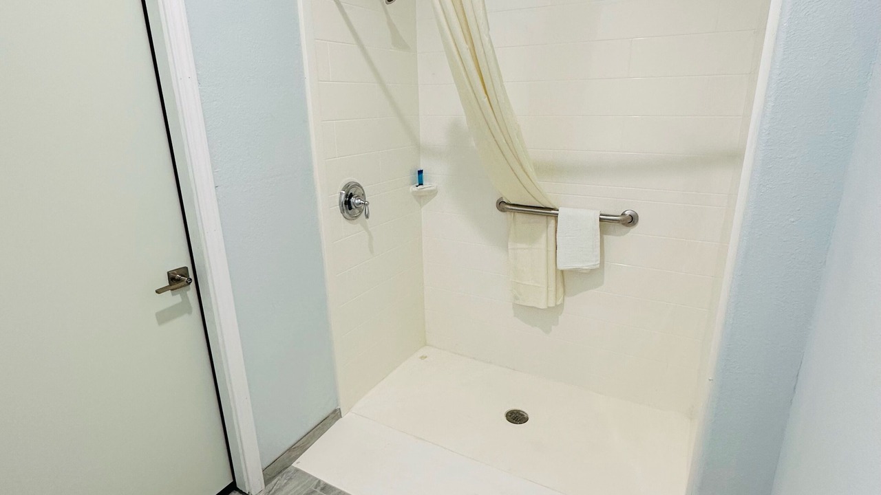 Photo of Bathroom in Barrett