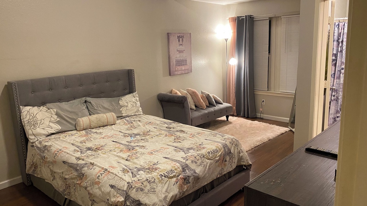 Photo of Bedroom in Mesquite