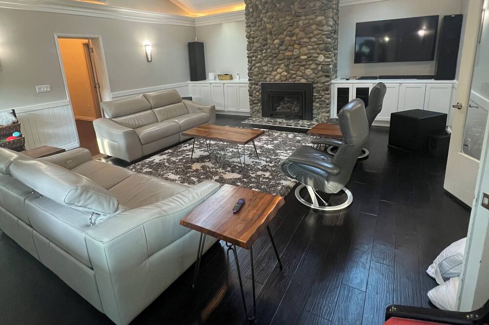 Photo of Bedroom in Lakewood