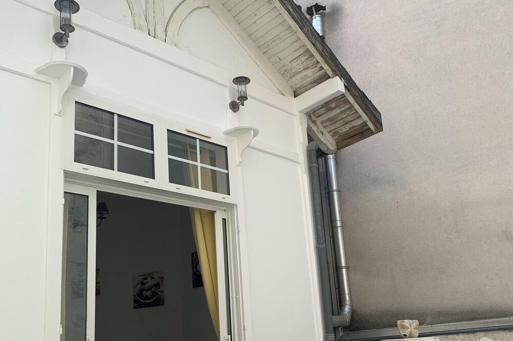 Photo of Outdoor in Cognac