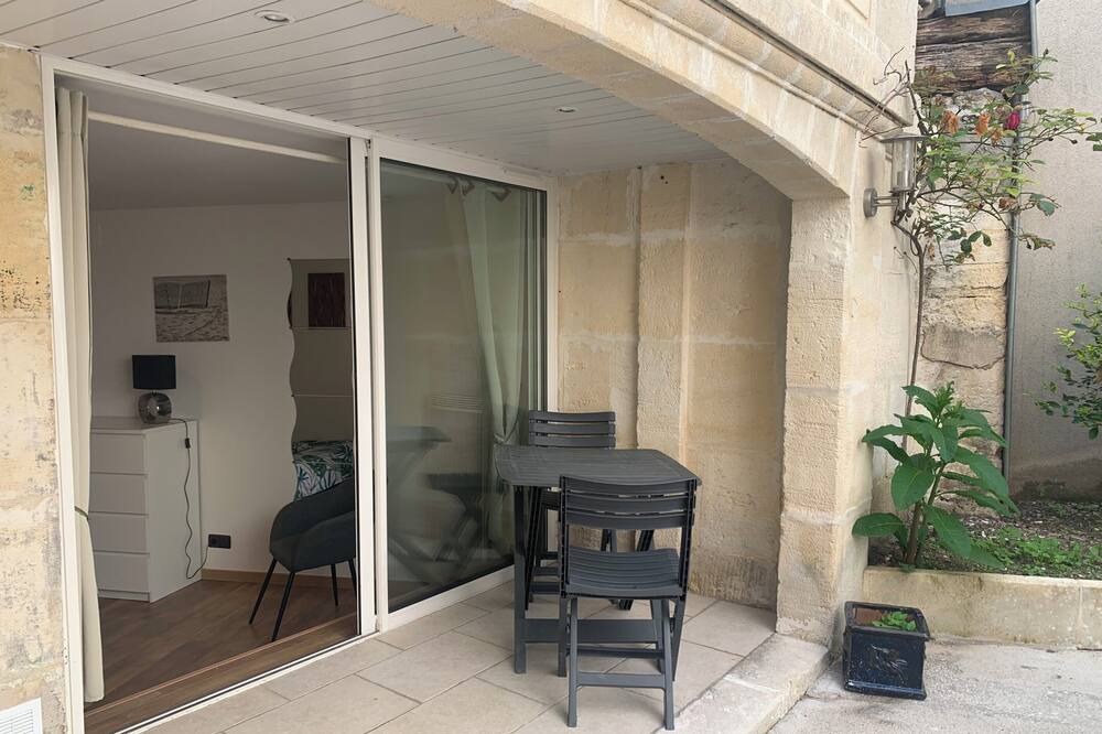 Photo of Patio Balcony in Cognac