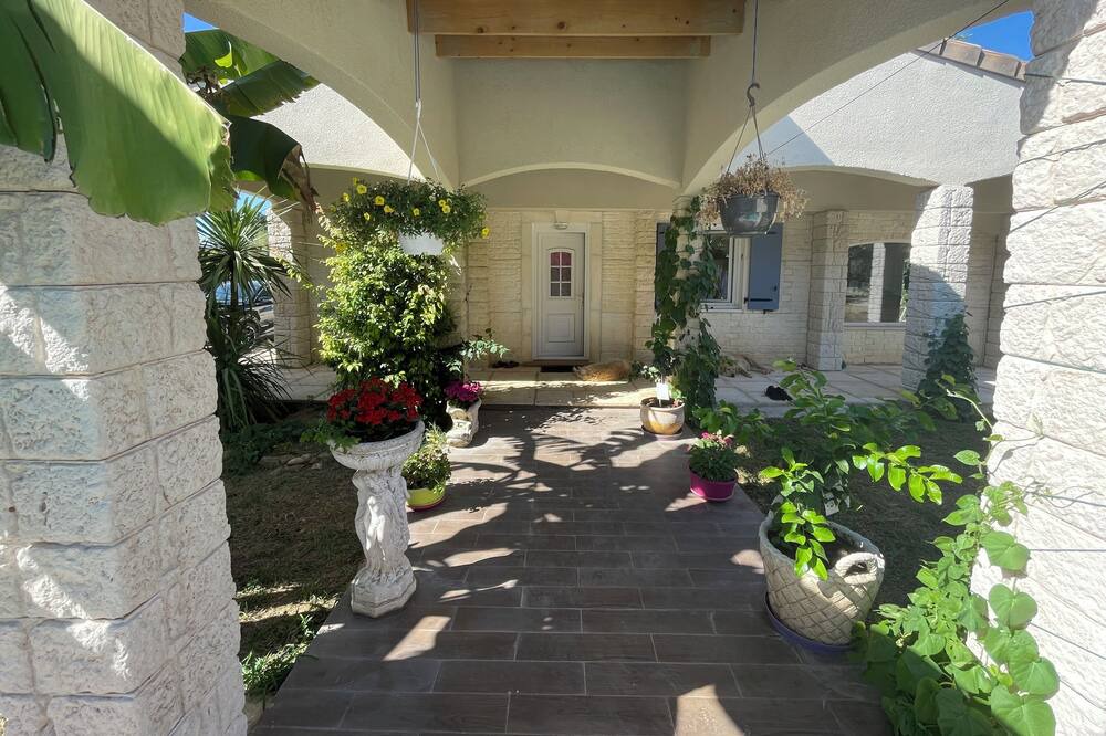 Photo of Patio Balcony in Venejan