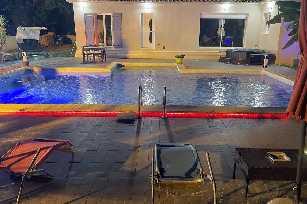 Photo of Outdoor in Venejan