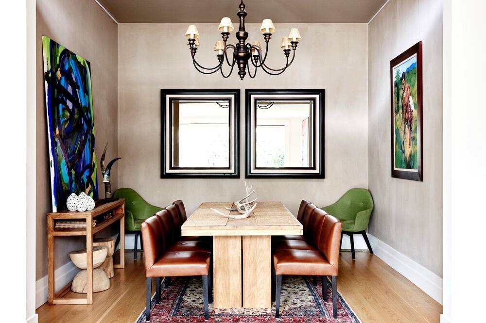 Photo of Others in Hawthorn East