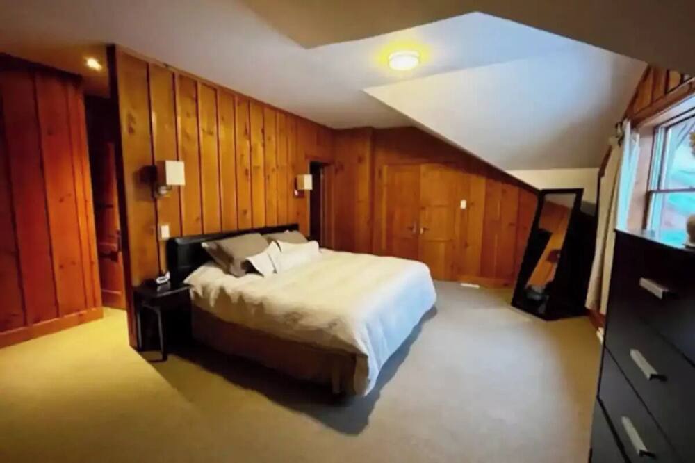 Photo of Bedroom in Lac Superieur Village