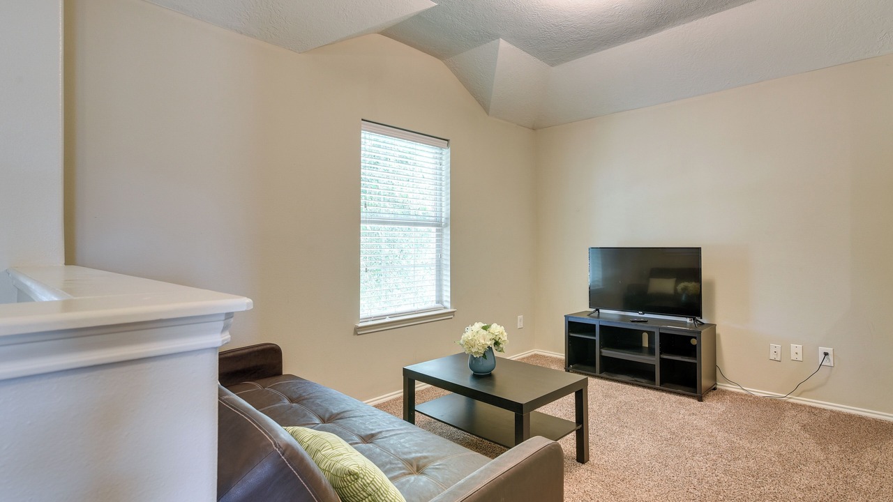 Photo of Livingroom in Pearland