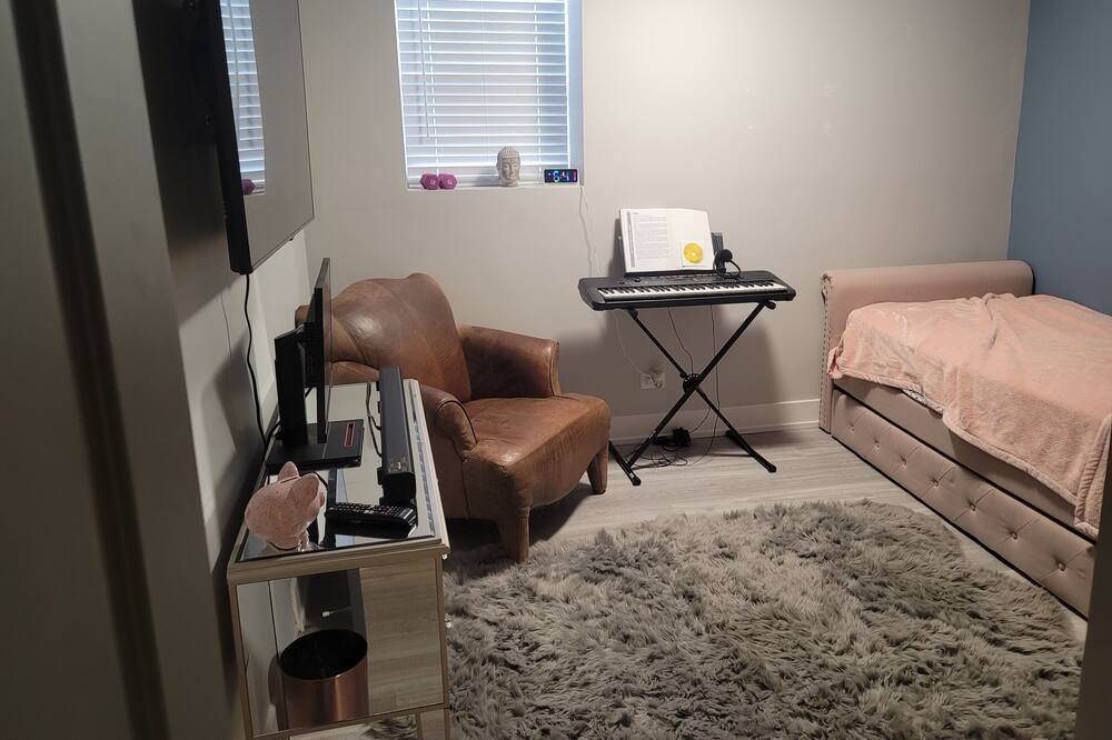 Photo of Bedroom in Grand Boulevard