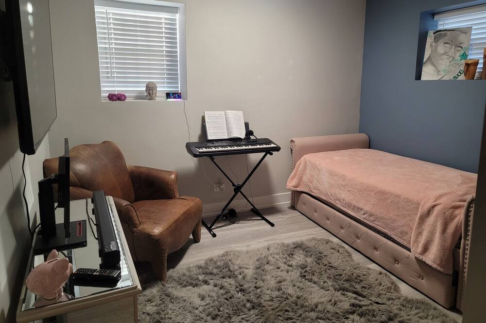 Photo of Bedroom in Grand Boulevard
