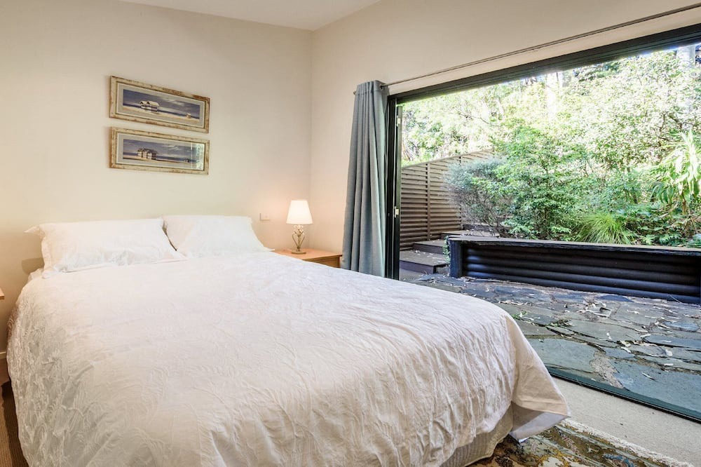 Photo of Bedroom in Hardys Bay