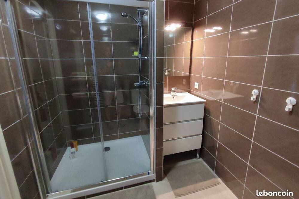 Photo of Bathroom in Saint-Mamet