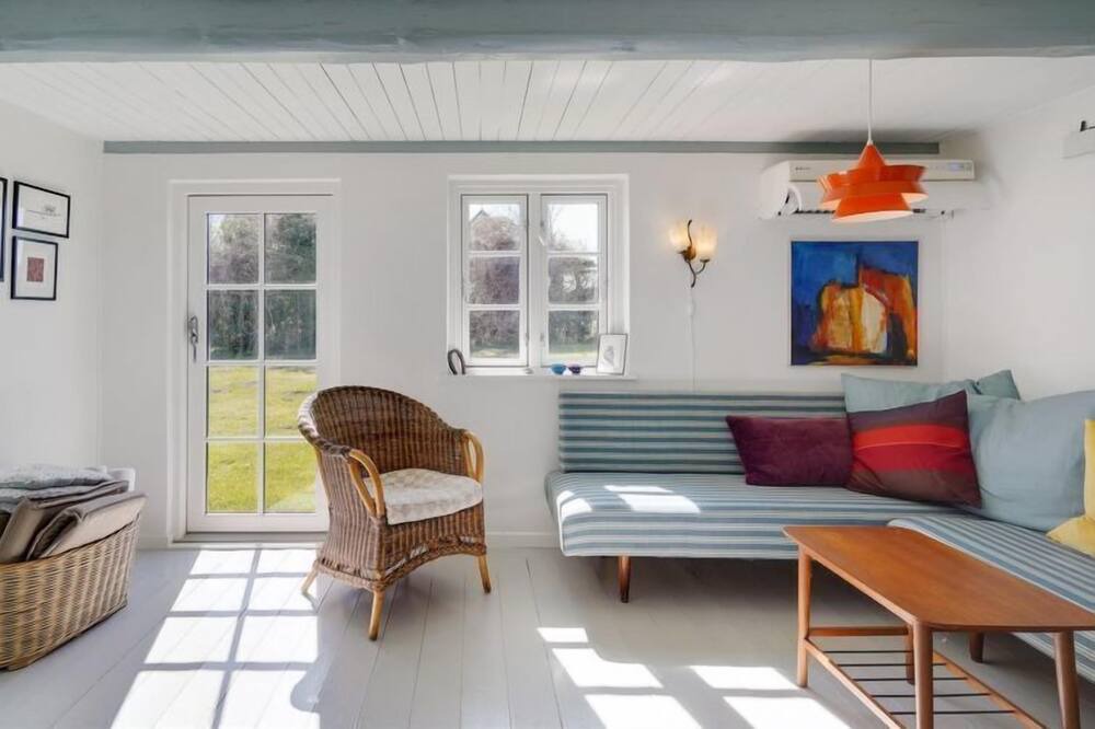 Photo of Bedroom in Humble