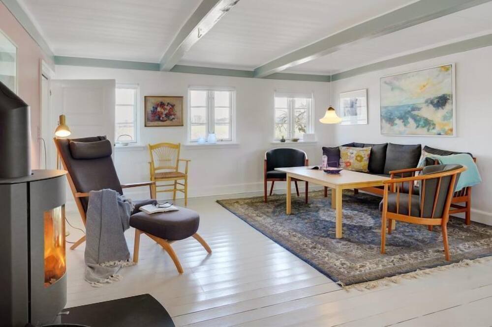 Photo of Bedroom in Humble