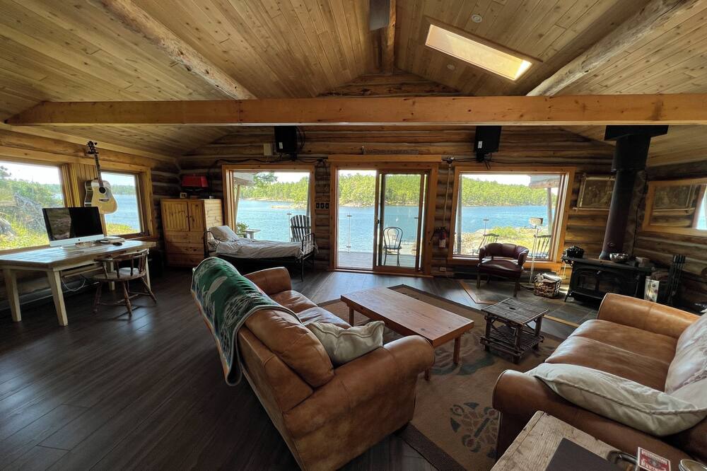 Photo of Livingroom in Willisville