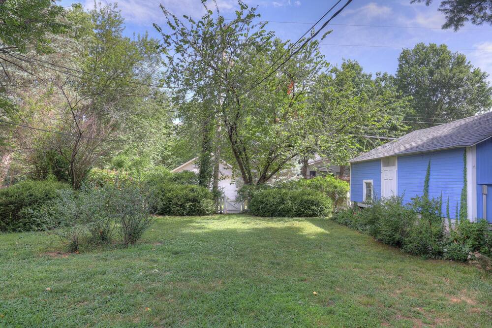 Photo of Outdoor in Carthage
