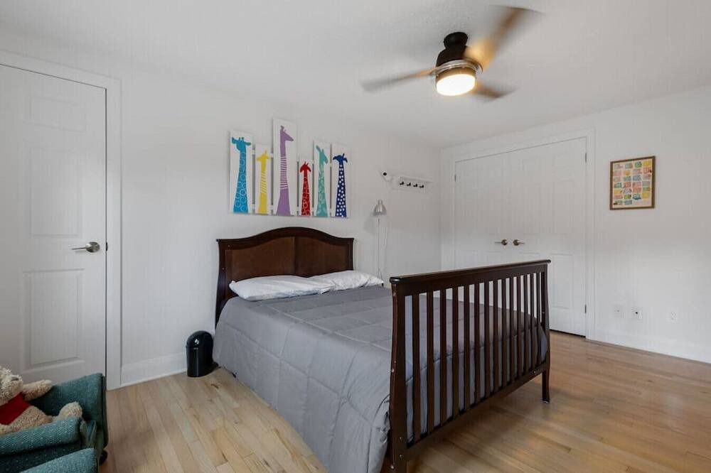Photo of Others in Fergus