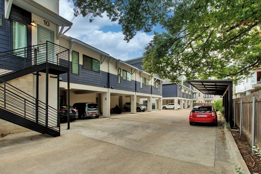 Photo of Outdoor in Highland