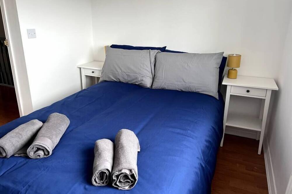 Photo of Bedroom in Sileby