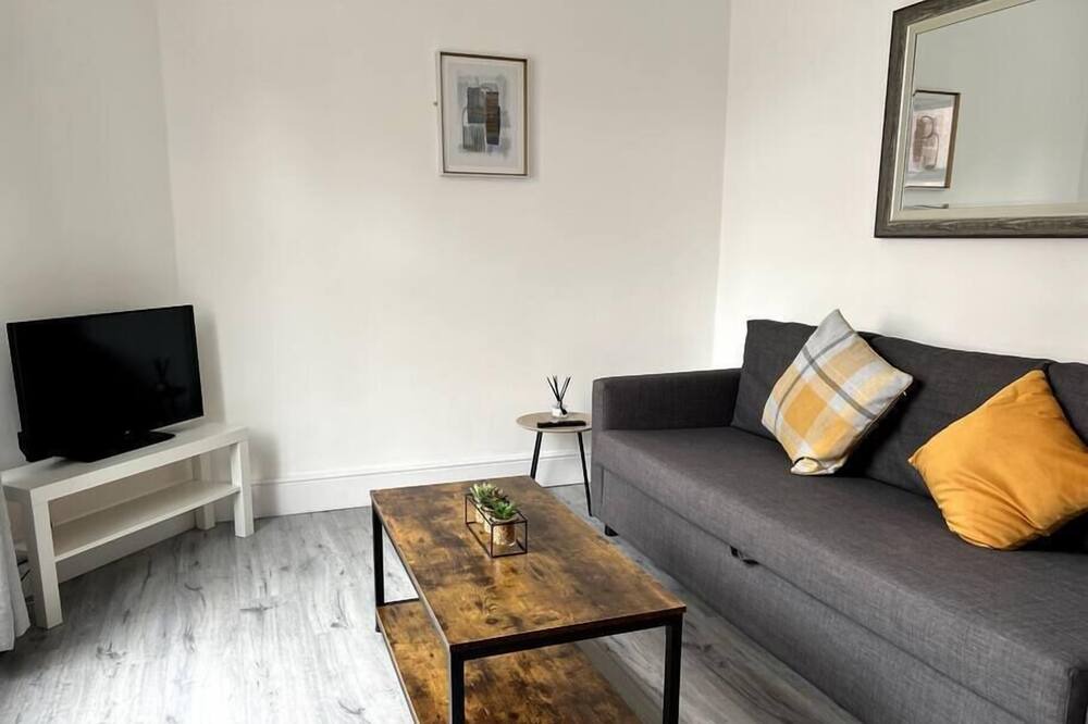 Photo of Livingroom in Shepshed