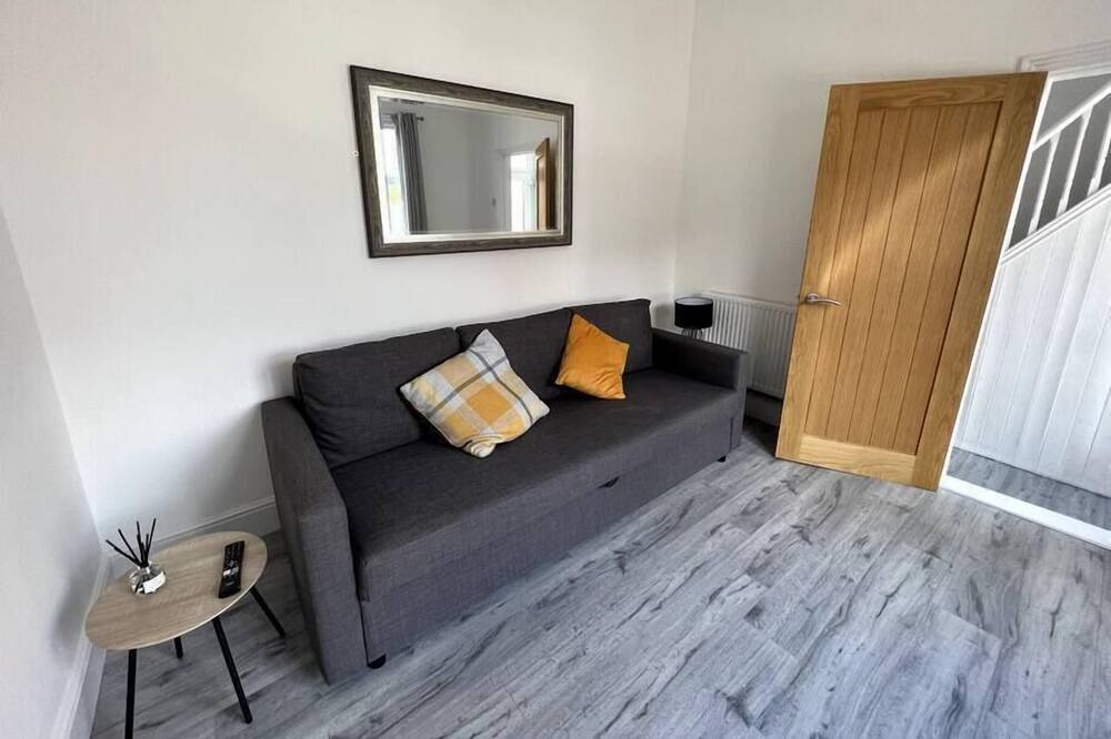 Photo of Livingroom in Shepshed