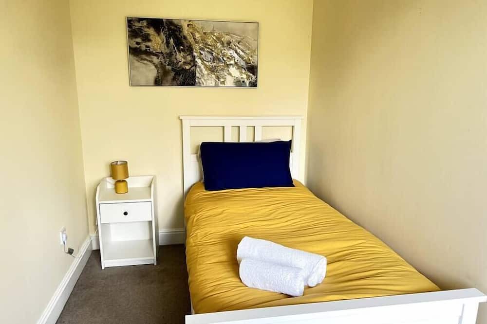 Photo of Bedroom in Oakham