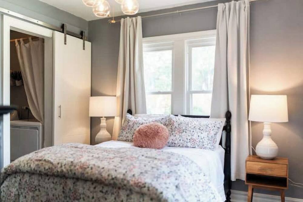 Photo of Bedroom in Norman