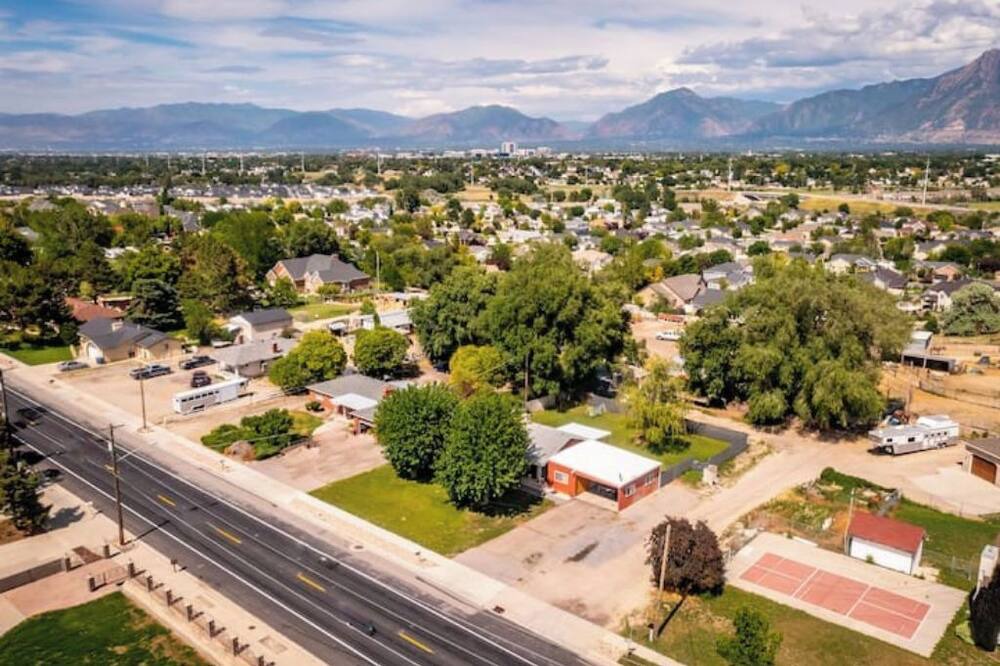 Photo of Outdoor in Taylorsville