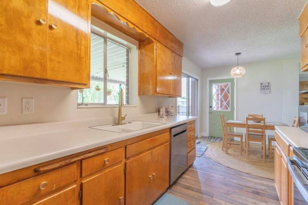 Photo of Kitchen in Taylorsville