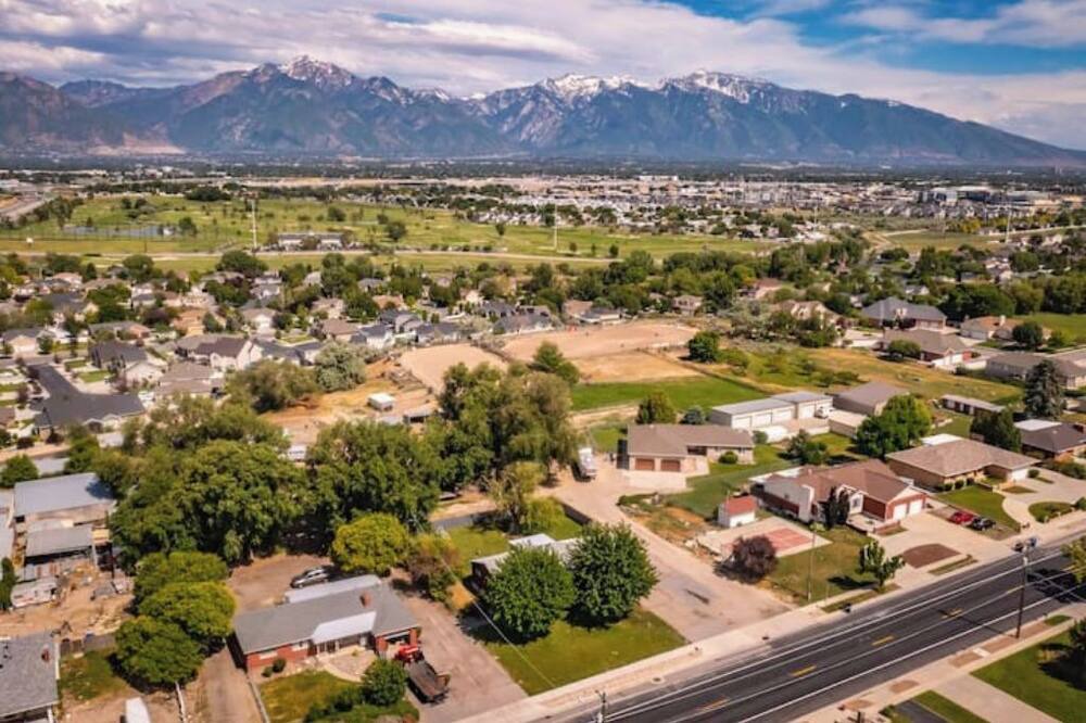 Photo of Outdoor in Taylorsville