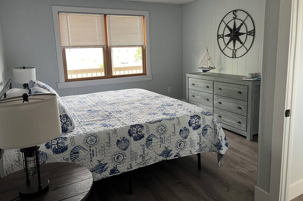 Photo of Bedroom in Misquamicut