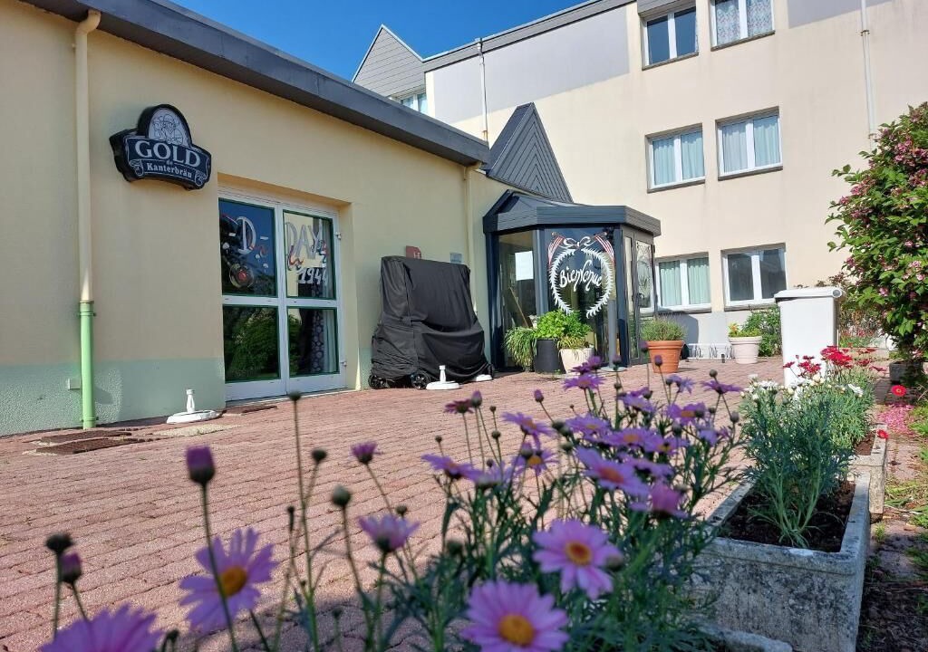 Photo of Outdoor in Carentan