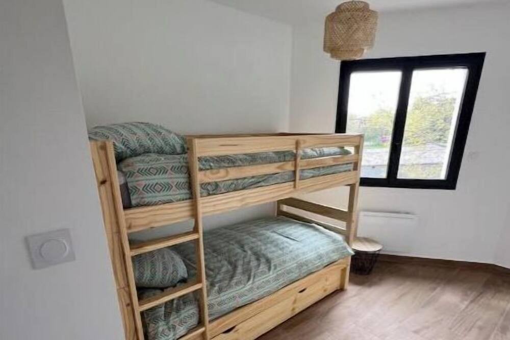 Photo of Bedroom in Viols-le-Fort