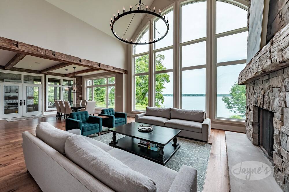 Photo of Livingroom in Innisfil