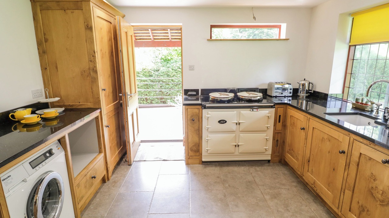 Photo of Others in Rufford