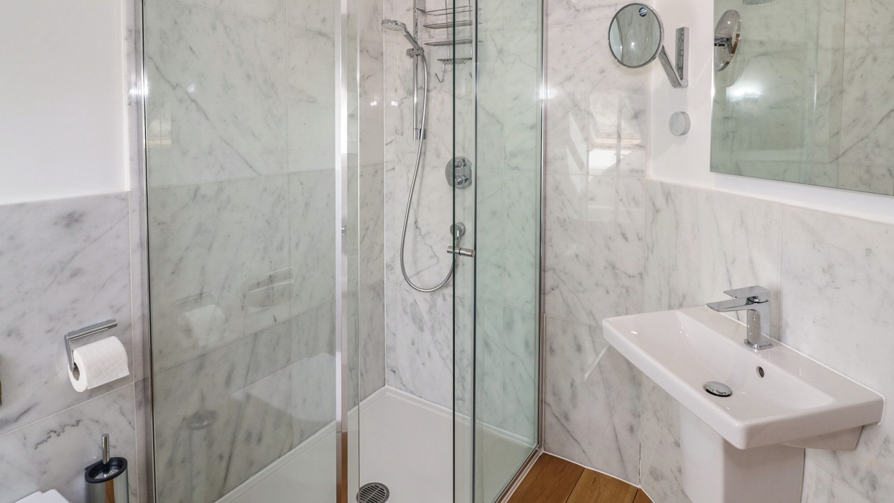 Photo of Others in Rufford